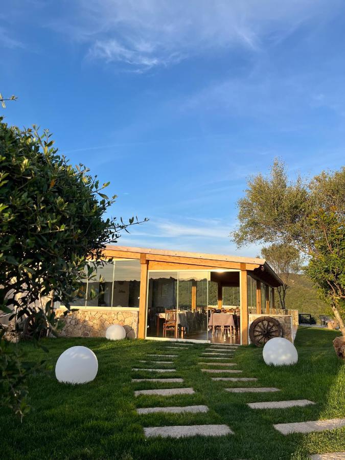 Agriturismo Lu Stabbiacciu Aglientu Exterior foto